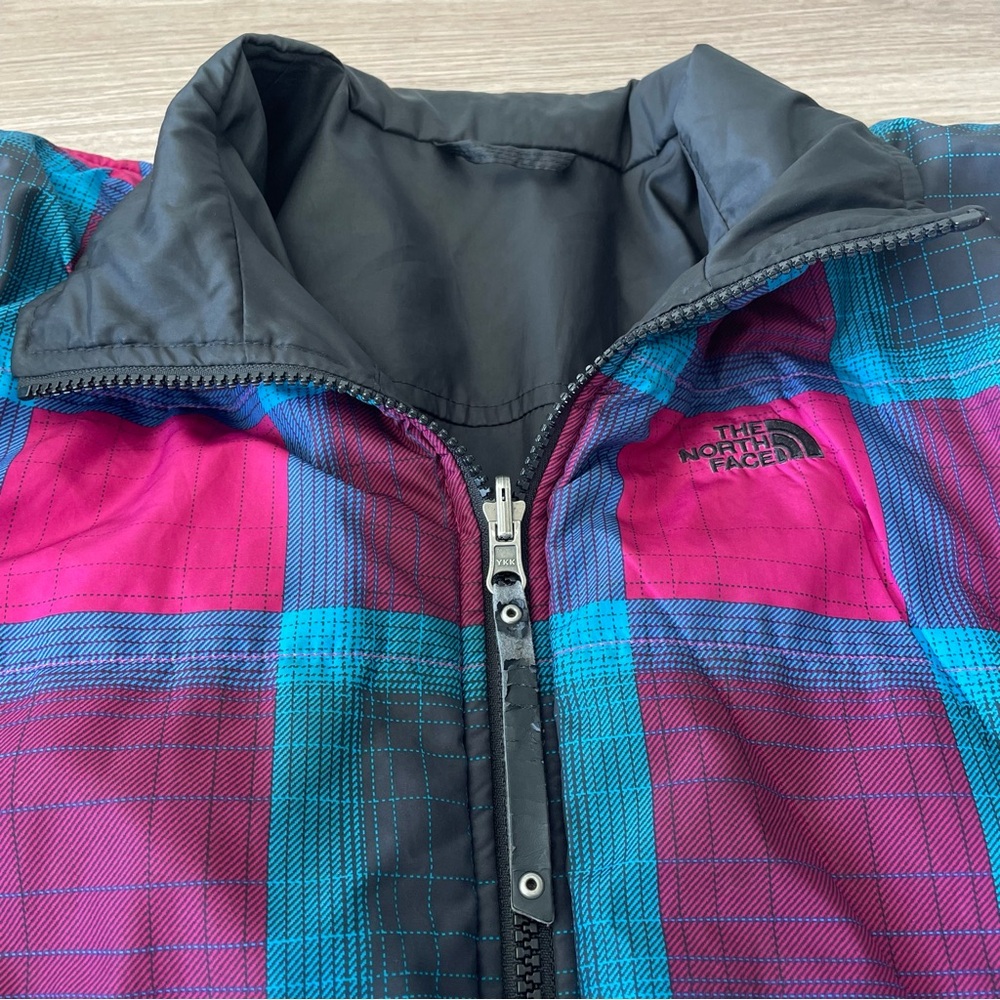 Reversible North Face Puffer Jacket - image 3